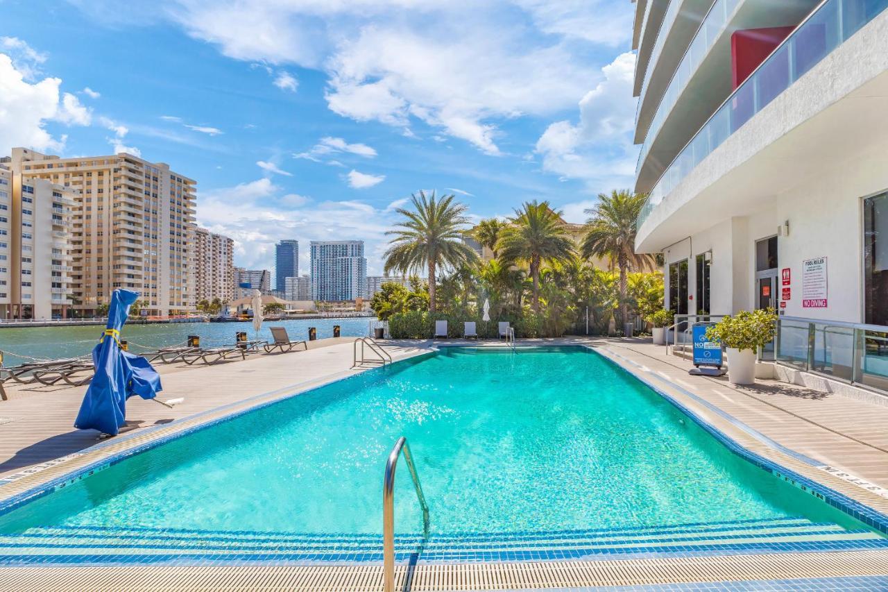 Beachwalk Resort - Vip Tower - Oceanview Unit 3 Bedroom & 3 Bathroom Hallandale Beach Eksteriør billede