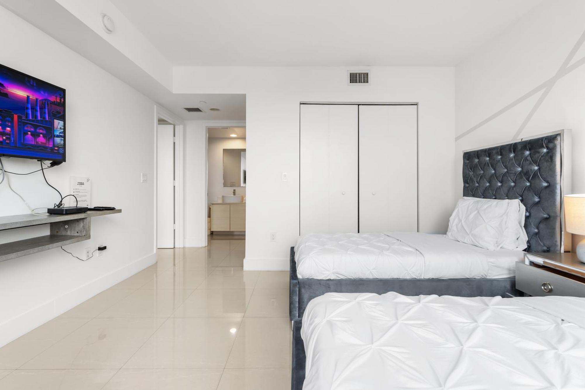 Beachwalk Resort - Vip Tower - Oceanview Unit 3 Bedroom & 3 Bathroom Hallandale Beach Eksteriør billede