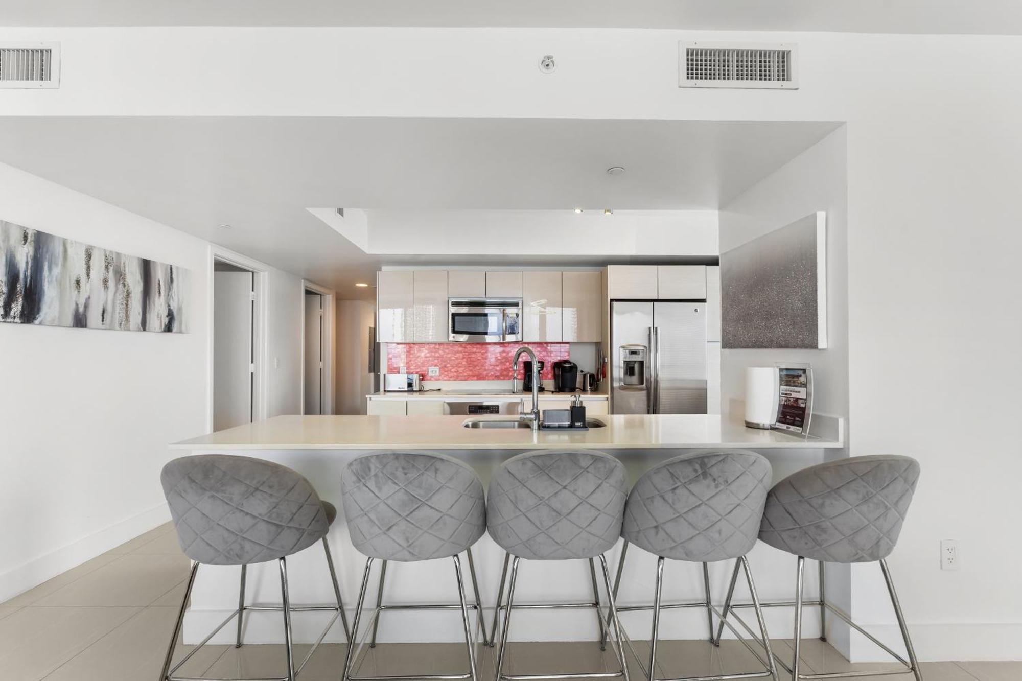 Beachwalk Resort - Vip Tower - Oceanview Unit 3 Bedroom & 3 Bathroom Hallandale Beach Eksteriør billede