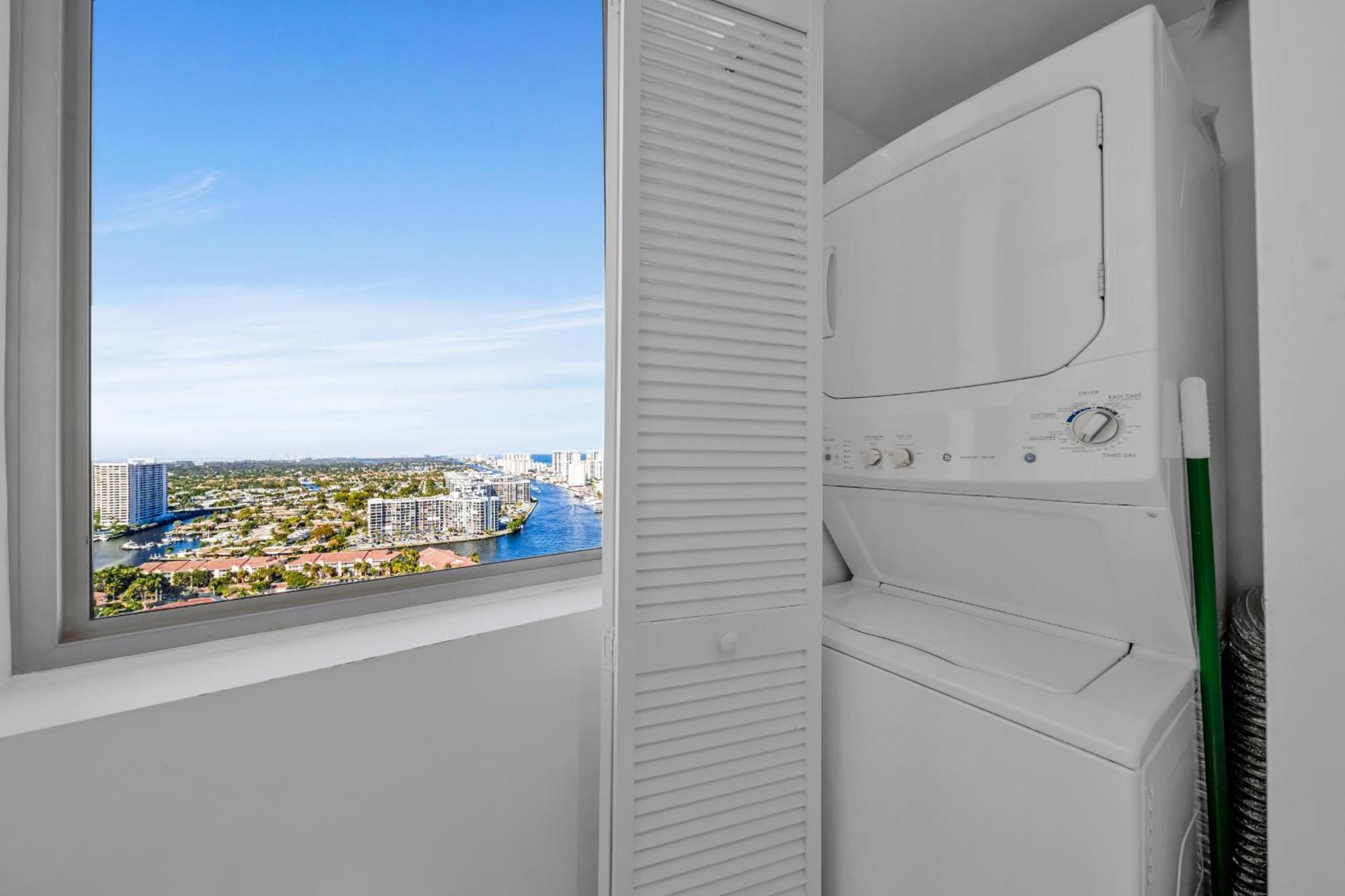Beachwalk Resort - Vip Tower - Oceanview Unit 3 Bedroom & 3 Bathroom Hallandale Beach Eksteriør billede